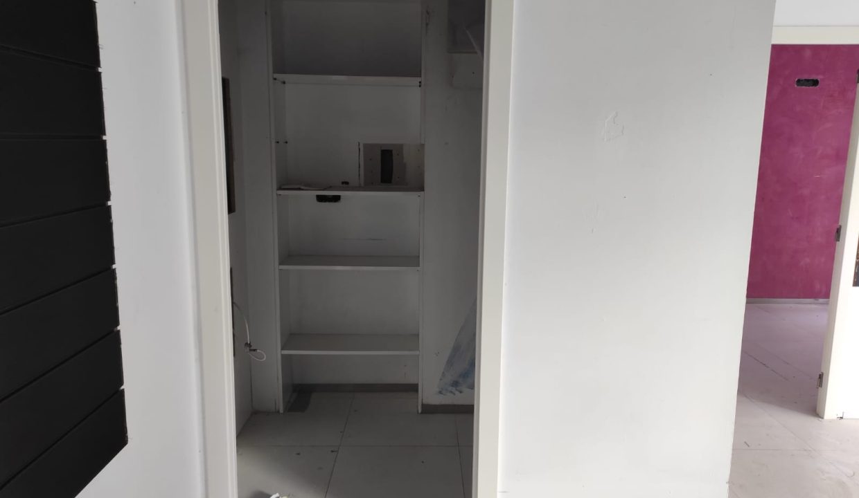 f17456fd-2714-4da6-911d-a84d59cc6168