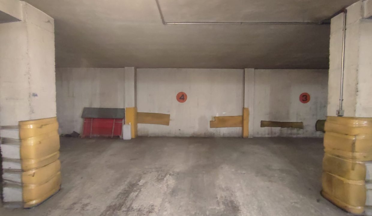 1c1d5569-895c-4192-afd8-7102959b9fc2