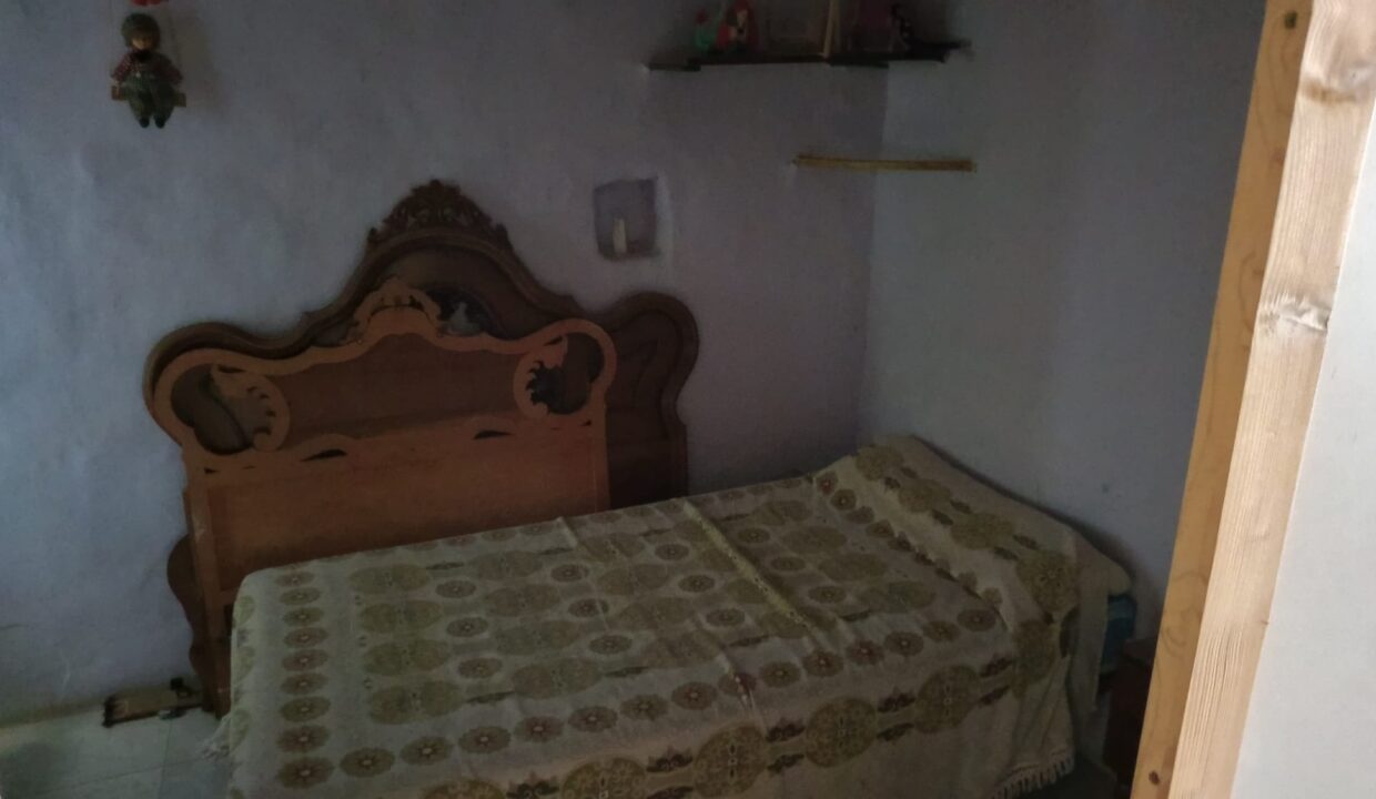 WhatsApp Image 2025-04-09 at 12.10.52 (1)